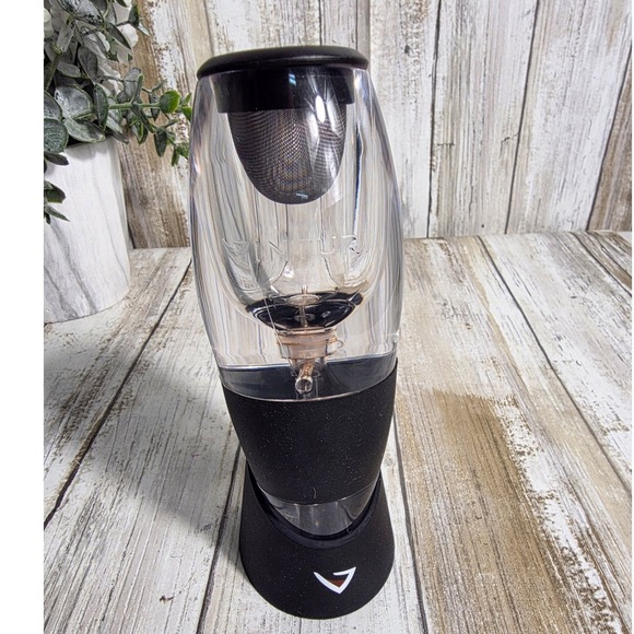 Vinturi Other - Vinturi Essential Red Wine Aerator with No-Drip Stand and Filter Screen Black
